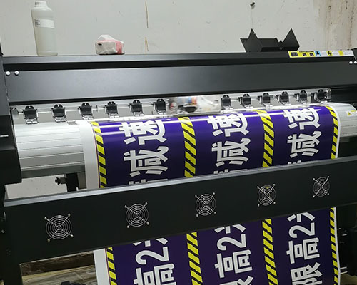 湘潭鼎誠圖文：時隔多年再購買一臺煥圖單頭戶外寫真機(jī)