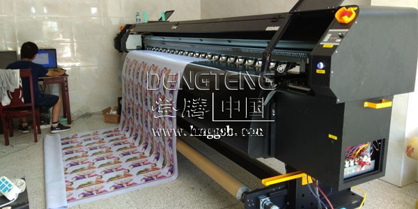 登騰廣告設(shè)備歐瑞卡噴繪機.jpg