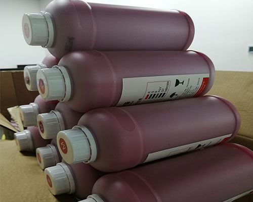 高溫高濕的夏季 壓電寫真機(jī)墨水使用注意事項(xiàng).jpg