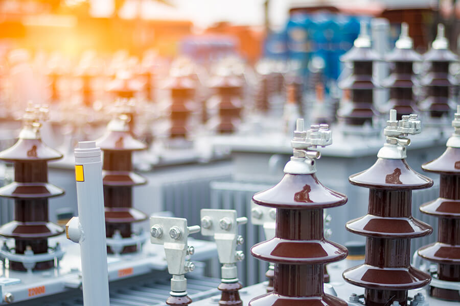 智能變電站的組件由若干智能電子裝置集合組成